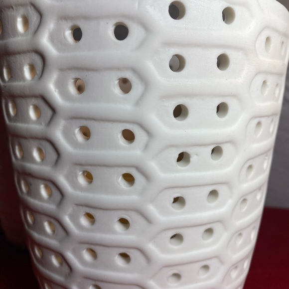 Deco Ceramic Circles Pillar Flameless Candle with Cut Out Design - Picture 9 of 12